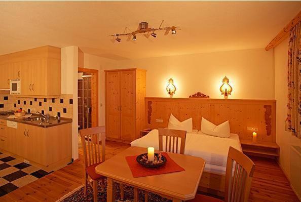Apart Ehart Sankt Anton am Arlberg Room photo