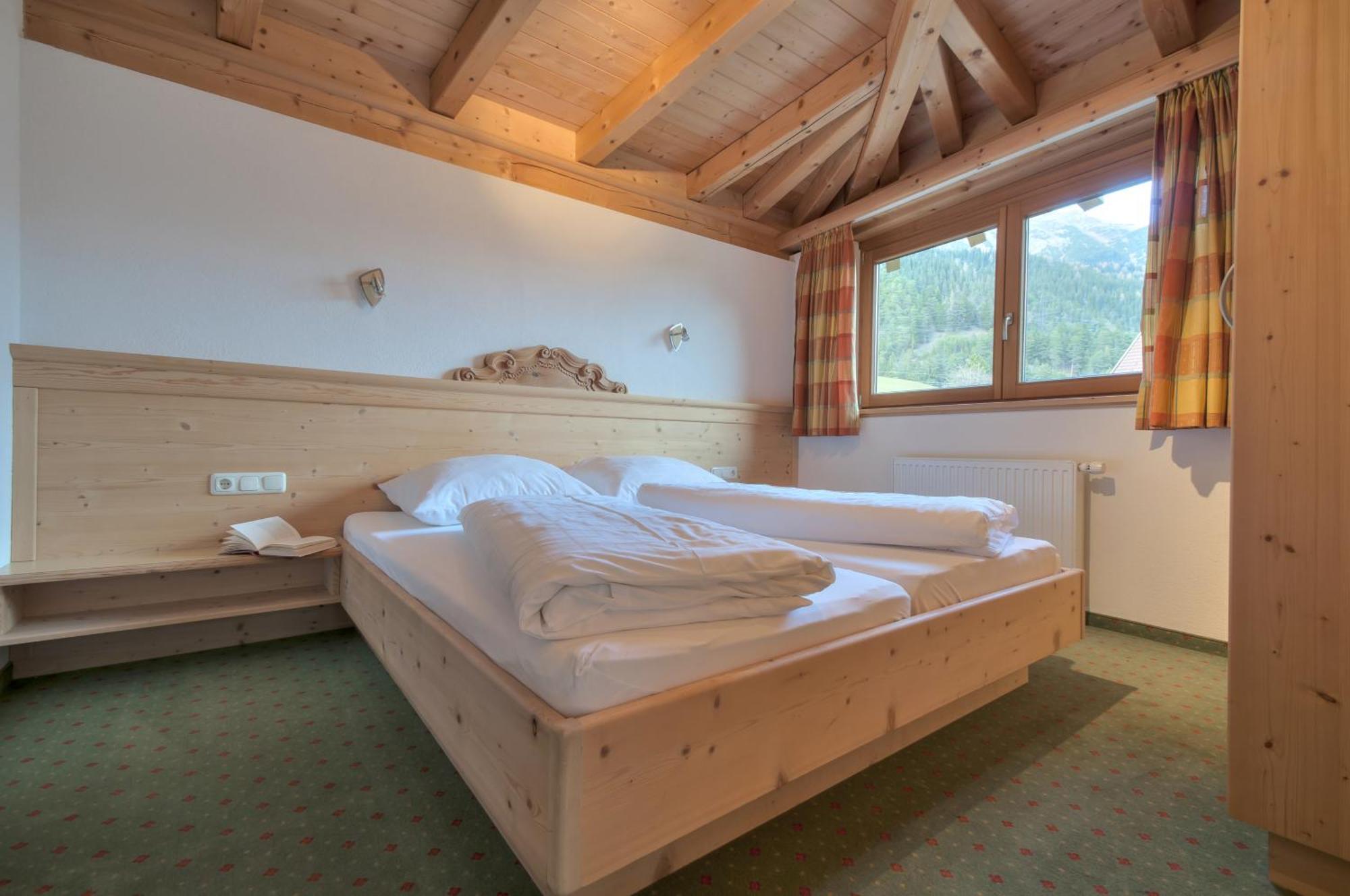 Apart Ehart Sankt Anton am Arlberg Exterior photo